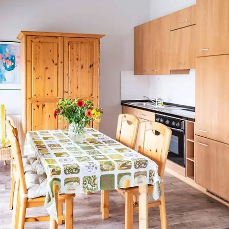 Apartmenthaus Chrischanshof Apartment *