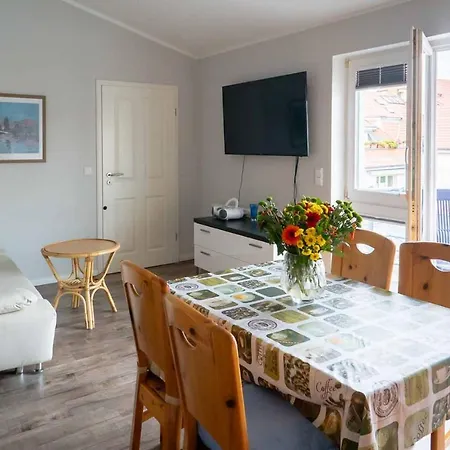 Apartmenthaus Chrischanshof * Rostock